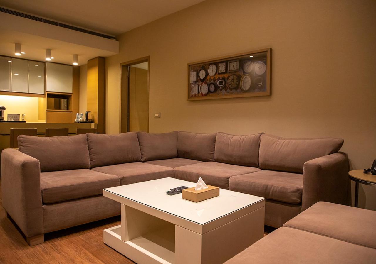 Saifi Hotel